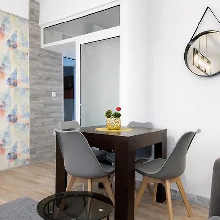 דירה Nilton Apartmans